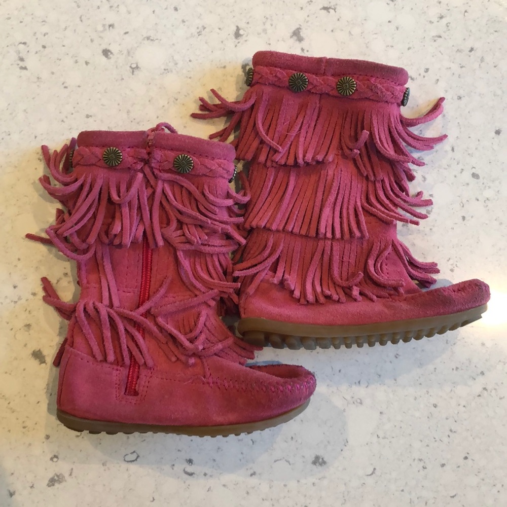 Toddler girls Minnetonka fringe boots pink size 8